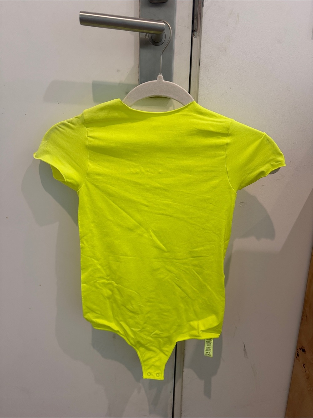 SKIMS Neon Yellow Bodysuit Raw Edge NWOT XXS XS